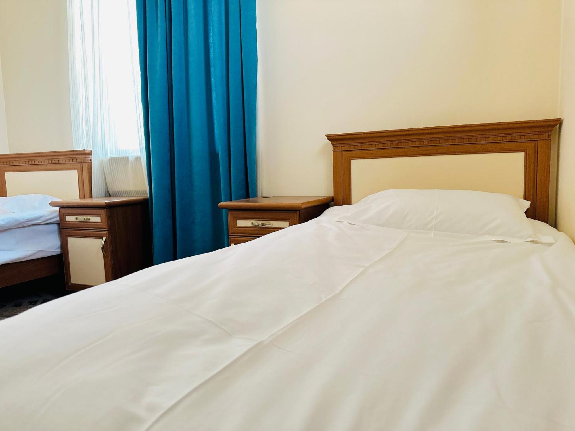Sd Hotel Ереван Екстериор снимка