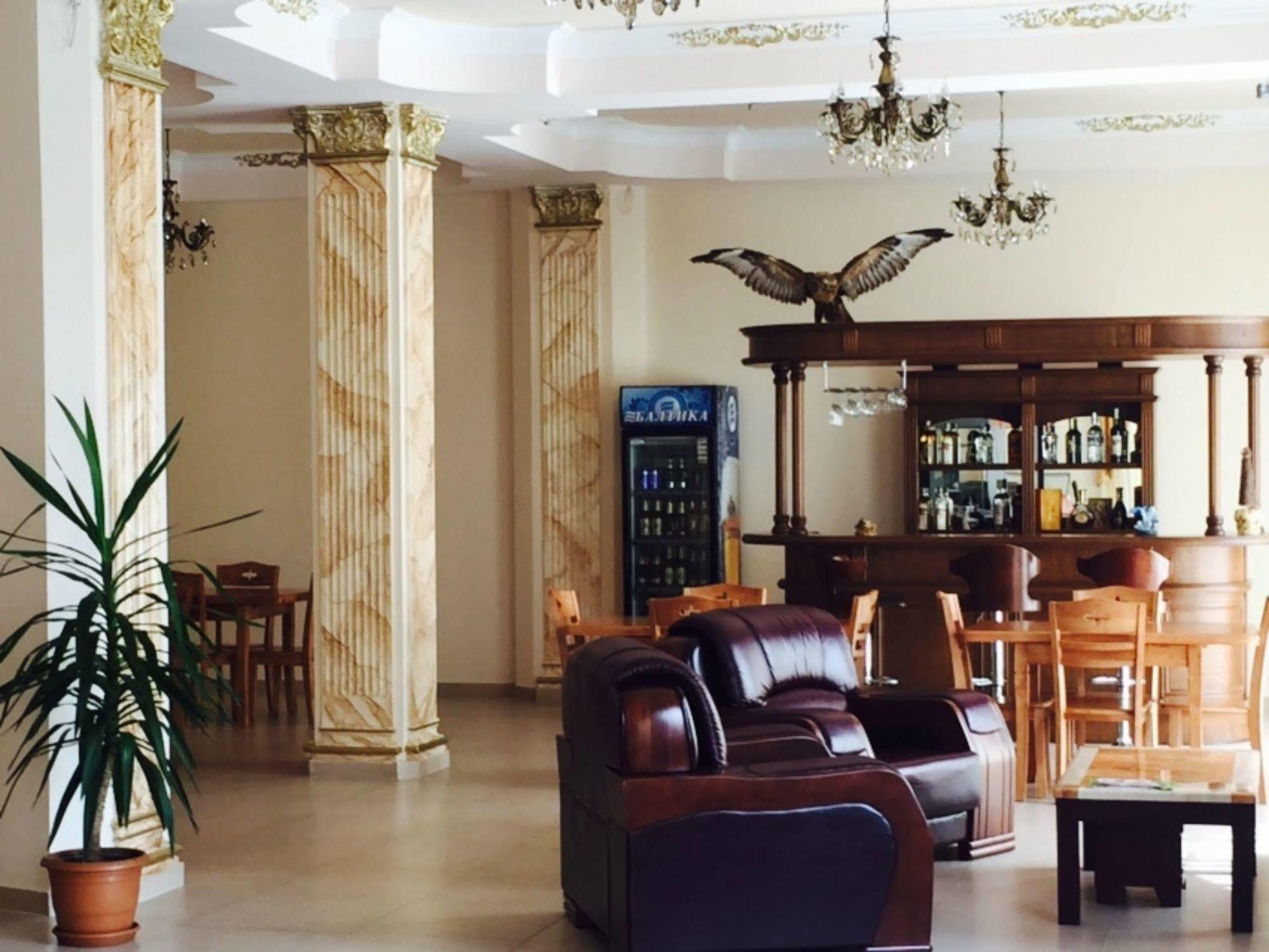 Sd Hotel Ереван Екстериор снимка
